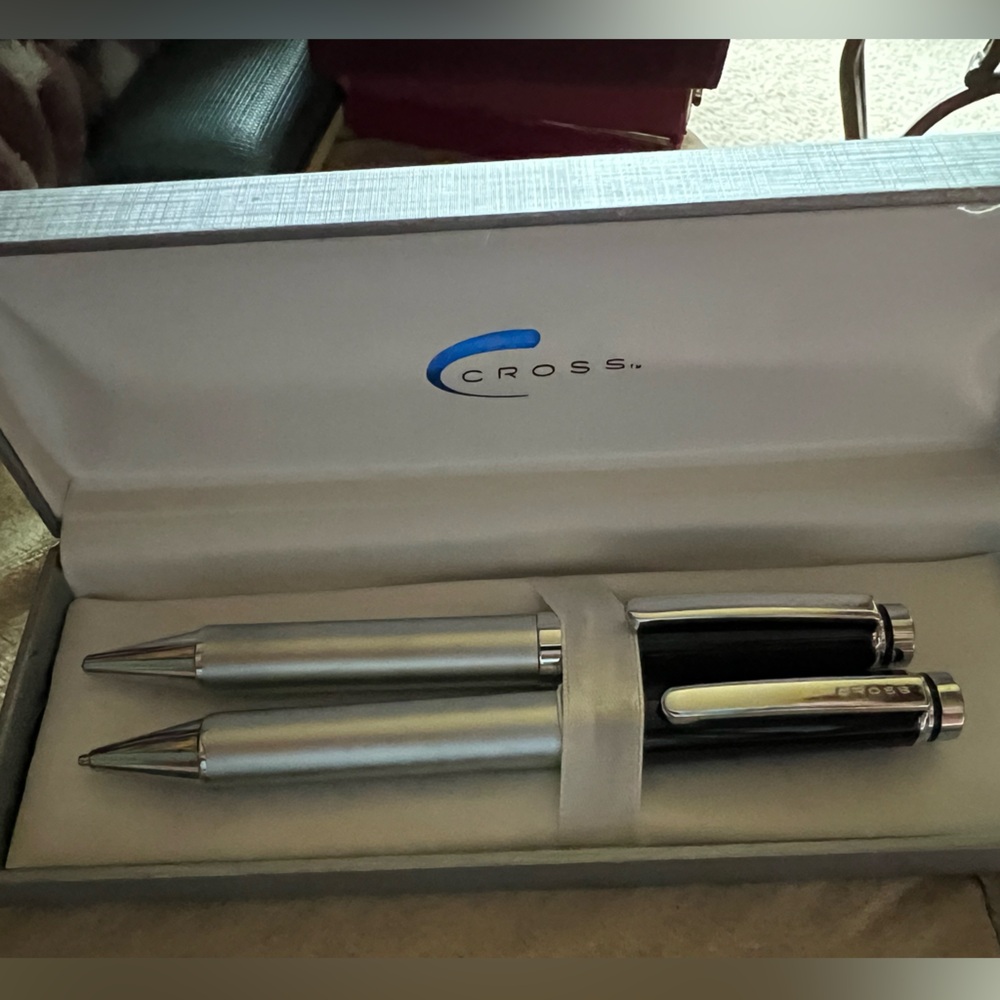 CROSS BALL POINT PENS - 2 pens included! EXCELLENT CONDITION / Original Box